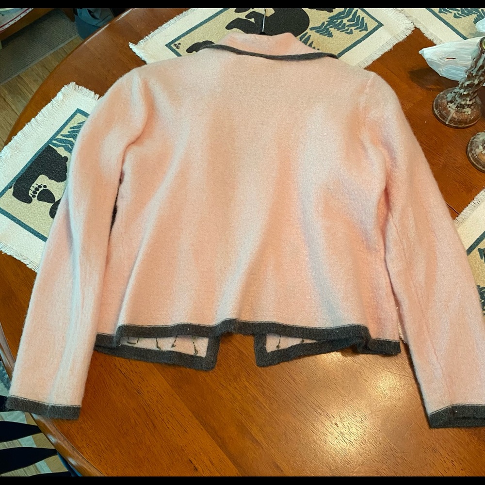 PRICE DROP!!! Sag Harbor PXL Wool and Mohair Sweater with embroidered flowers - Picture 5 of 6
